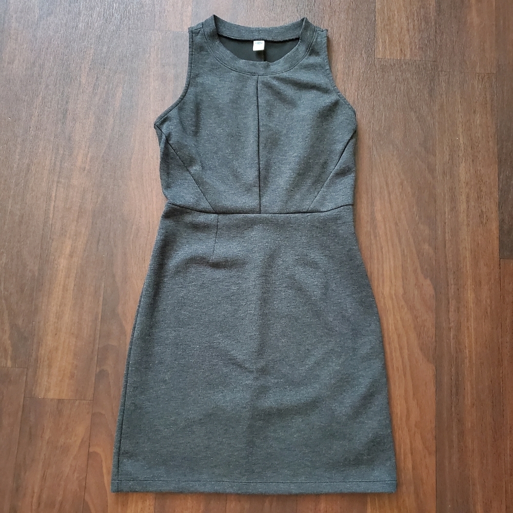 Old Navy knit dress, small